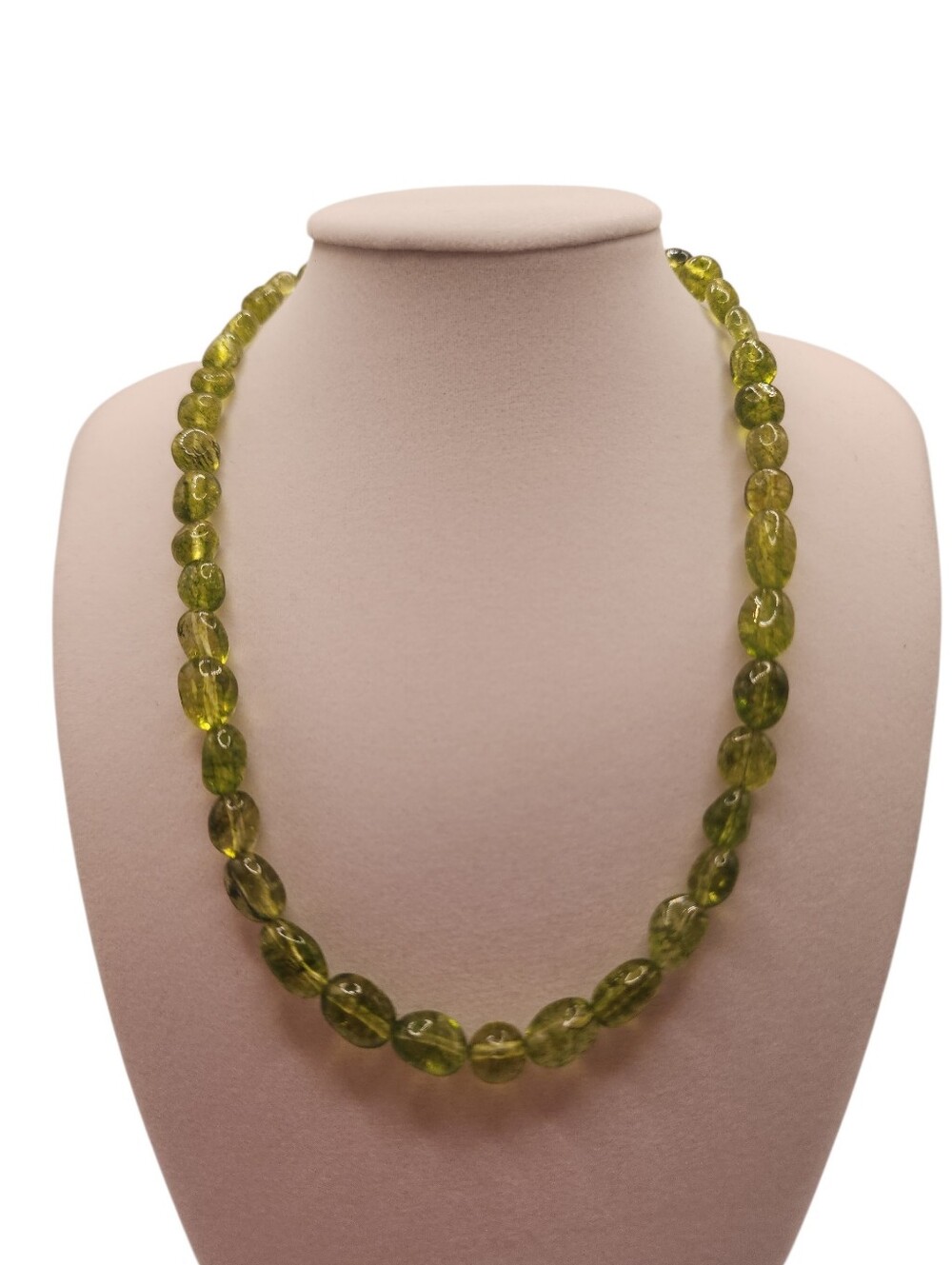 Peridot gemstone neaklace